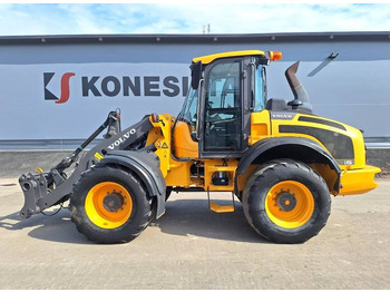 Rataslaadur VOLVO L45