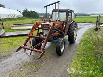 Traktor FORD