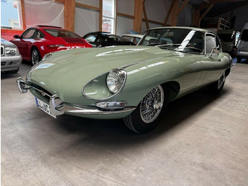 Auto JAGUAR