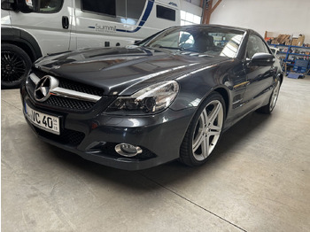 Auto MERCEDES-BENZ