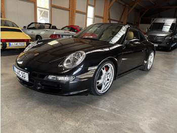 Auto PORSCHE