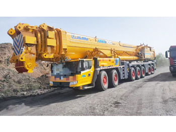 Maastikukraana XCMG Official 700 Ton Used Mobile Cranes XCA700 All Terrain Crane Price For Sale: pilt 2
