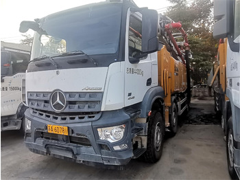 Betoonipump XCMG Official HB62V Second Hand Concrete Pump Truck 62m Truck-mounted Concrete Pump Price: pilt 2