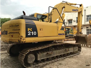 Lintekskavaator KOMATSU PC210