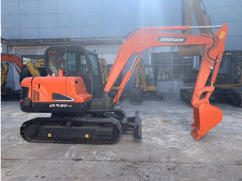 Lintekskavaator DOOSAN DX55