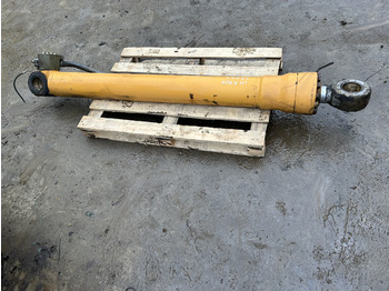 Hüdrauliline silinder LIEBHERR