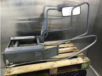 Kabiin ja interjöör LIEBHERR