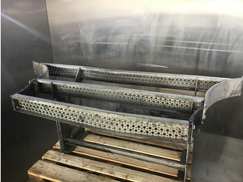 Kabiin ja interjöör LIEBHERR