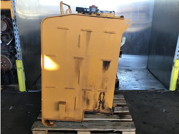 Hüdrauliline paak LIEBHERR