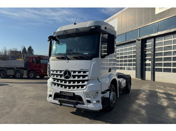 Sadulveok MERCEDES-BENZ Arocs 1851