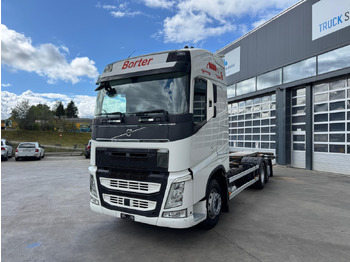 Konteinerveduk/ Tõstukiga veoauto VOLVO FH 460