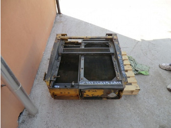 Radiaator CATERPILLAR
