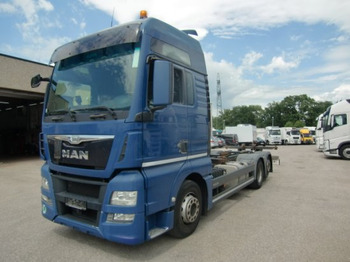 Konteinerveduk/ Tõstukiga veoauto MAN TGX 26.440