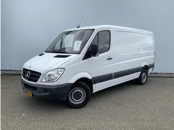Kaubik MERCEDES-BENZ Sprinter 311