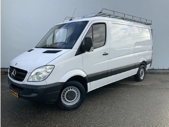 Kaubik MERCEDES-BENZ Sprinter 311