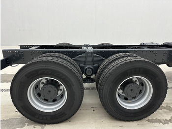 Uus Kabiinišassiiga veoauto Iveco Trakker 380 - 6x4: pilt 5