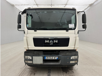 Tsisternauto transporditavad ained kütust MAN TGM 18.290: pilt 2