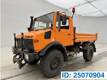 Kallurauto UNIMOG