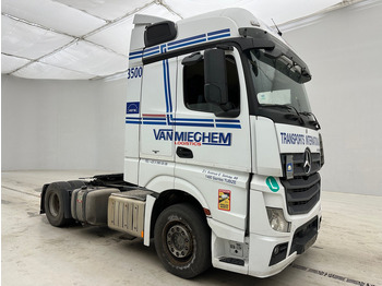 Sadulveok Mercedes-Benz Actros 1842: pilt 3