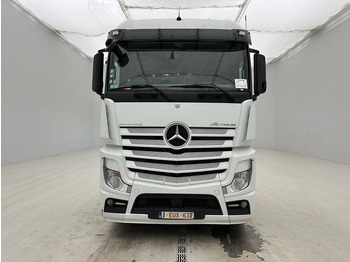 Sadulveok Mercedes-Benz Actros 1942: pilt 2 Sadulveok Mercedes-Benz Actros 1942: pilt 2