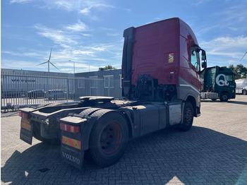 Sadulveok Volvo FH13.420 Globetrotter - ADR: pilt 4