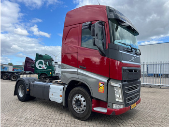 Sadulveok Volvo FH13.420 Globetrotter - ADR: pilt 4