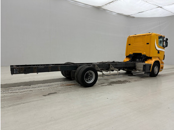 Kabiinišassiiga veoauto Scania R340: pilt 4