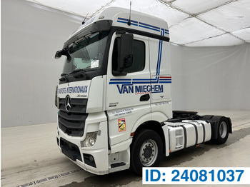 Sadulveok MERCEDES-BENZ Actros 1842