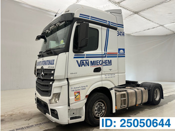 Sadulveok MERCEDES-BENZ Actros 1842