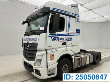 Sadulveok MERCEDES-BENZ Actros 1842