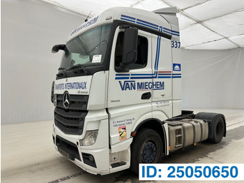 Sadulveok MERCEDES-BENZ Actros 1842