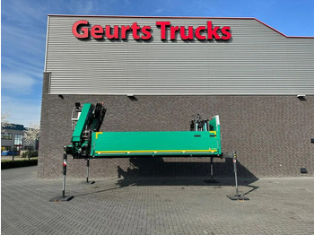 Kraanaga veoauto