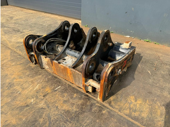 Varuosa Pladdet Pladdet Quickcoupler Cat 980M SWLUNDBL150: pilt 4