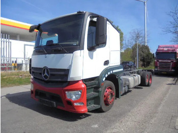Treilerveoauto MERCEDES-BENZ Actros