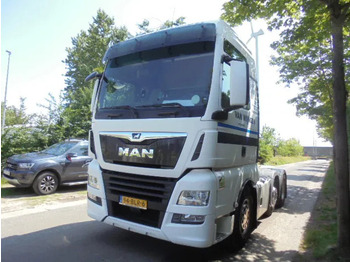 Sadulveok MAN TGX 26.500