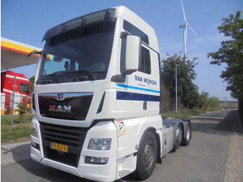 Sadulveok MAN TGX 26.500