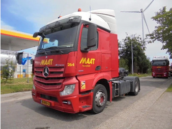 Sadulveok MERCEDES-BENZ Actros 1836