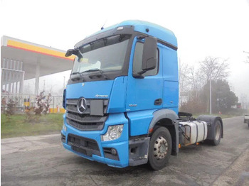 Sadulveok MERCEDES-BENZ Actros 1842