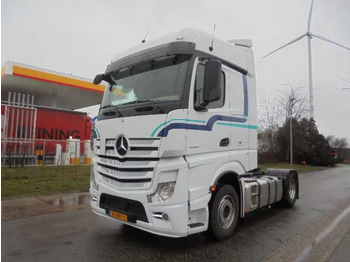 Sadulveok MERCEDES-BENZ Actros 1942