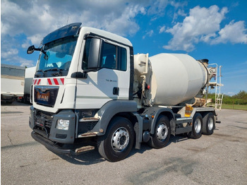 Autobetoonisegisti LIEBHERR