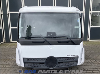 Kabiin ja interjöör - Veoauto Mercedes-Benz Actros MP5: pilt 3 Kabiin ja interjöör - Veoauto Mercedes-Benz Actros MP5: pilt 3