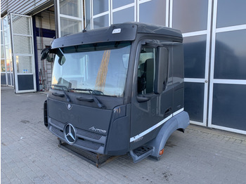 Kabiin ja interjöör MERCEDES-BENZ Antos