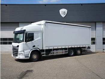 Tent veoauto DAF XD 450