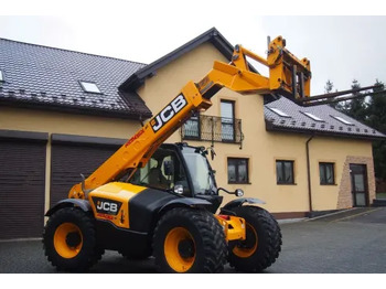 Teleskooplaadur JCB