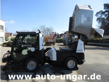 Tänavapühkimismasin NILFISK CR3500 CityRanger Schmidt Flexigo Multigo 4x4 Kehrmaschine Geräteträger: pilt 3 Tänavapühkimismasin NILFISK CR3500 CityRanger Schmidt Flexigo Multigo 4x4 Kehrmaschine Geräteträger: pilt 3