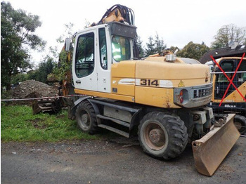 Ratastel ekskavaator Liebherr A 314: pilt 3