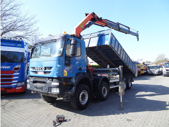 Kallurauto IVECO Trakker
