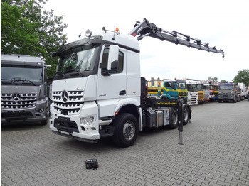 Sadulveok MERCEDES-BENZ Arocs 2648