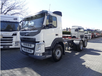 Kabiinišassiiga veoauto VOLVO FM 420