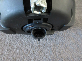 Udutuled - Veoauto Iveco 504032145//41221083 MISTLAMP NIEUWE !!! IVECO STRALIS EURO 5: pilt 3 Udutuled - Veoauto Iveco 504032145//41221083 MISTLAMP NIEUWE !!! IVECO STRALIS EURO 5: pilt 3